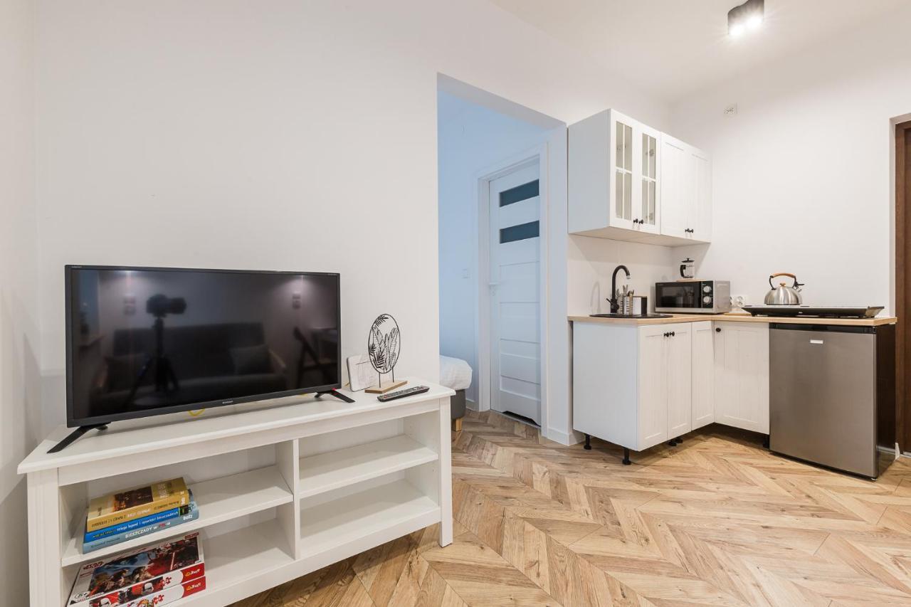 Апартаменты Apartament Na Plantach Леско Экстерьер фото
